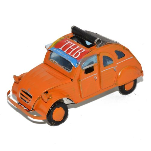 Voiture métal recyclé Madagascar