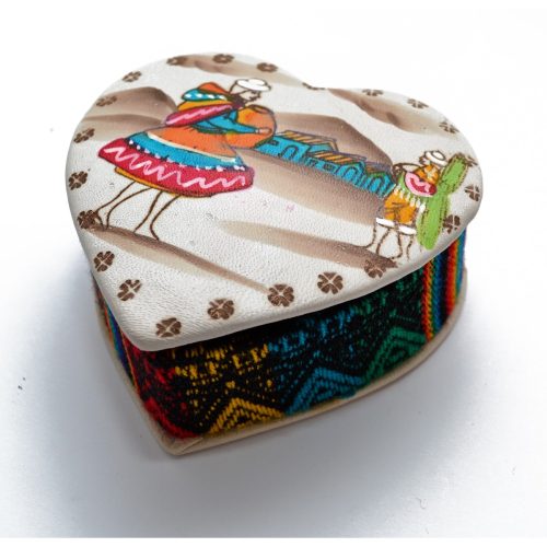 Coffre typique Pérou