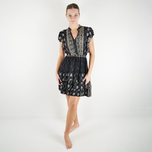 Robe courte