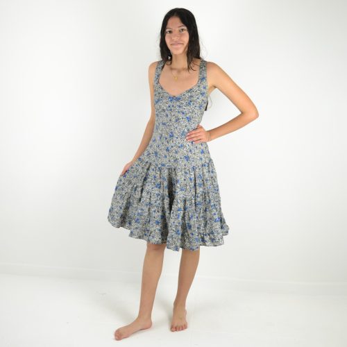 Robe mi-longue
